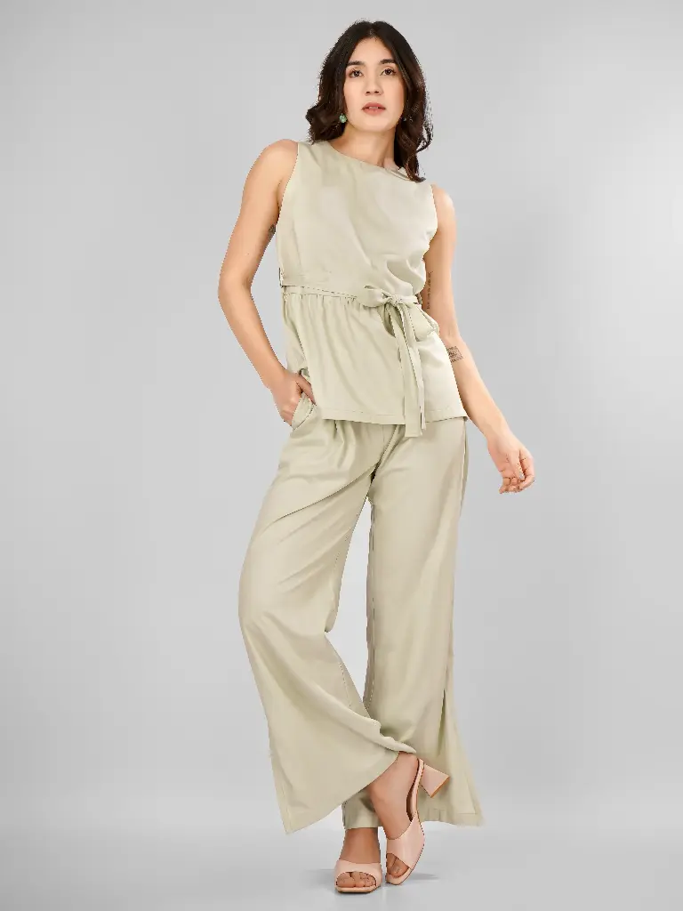 SIDE KNOT STYLED CO-ORD-SET 